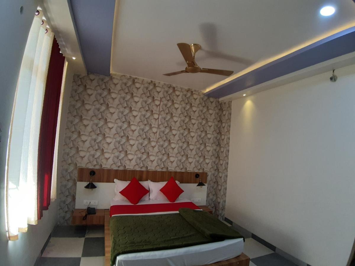 Hotel Great Annapurna Khuldabad エクステリア 写真