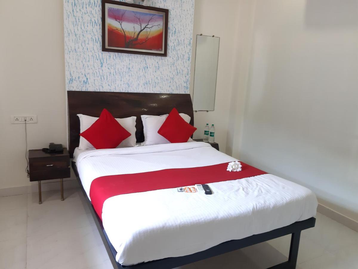 Hotel Great Annapurna Khuldabad エクステリア 写真