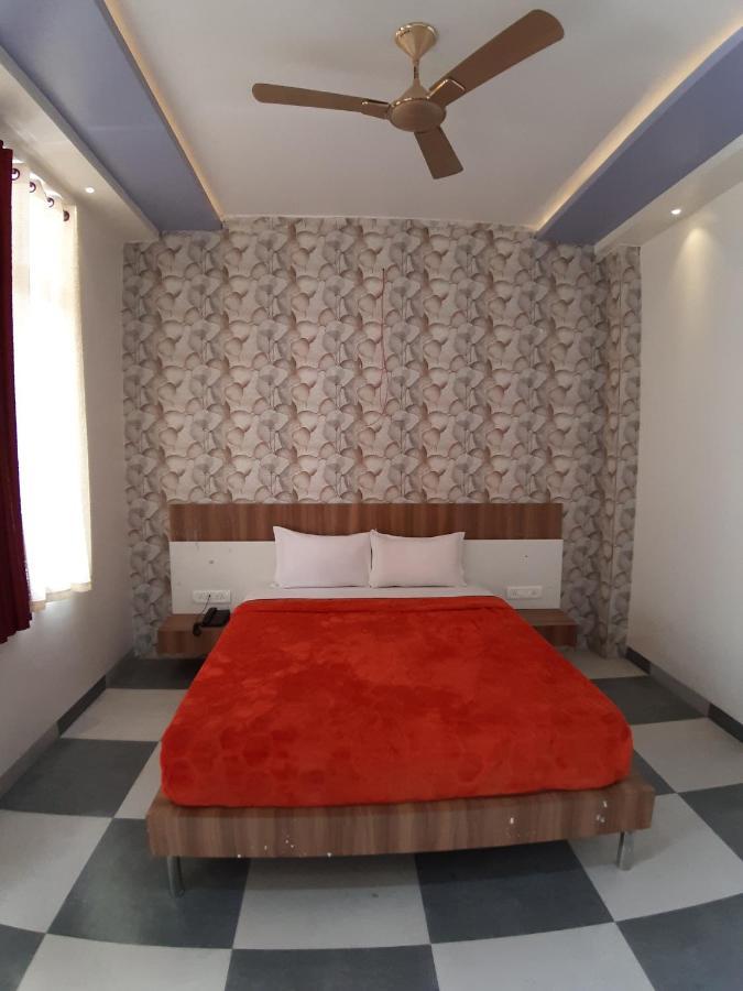 Hotel Great Annapurna Khuldabad エクステリア 写真